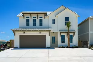 536 Black Marlin Dr, Port Aransas, TX 78373 - Photo 1