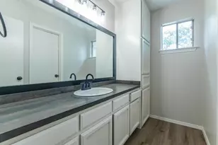 1623 Peachtree Valley Dr, Round Rock, TX 78681 - Photo 12