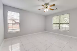 329 Island Oak Dr, Austin, TX 78748 - Photo 10