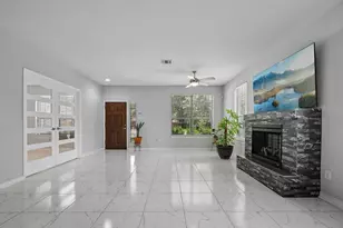 329 Island Oak Dr, Austin, TX 78748 - Photo 4