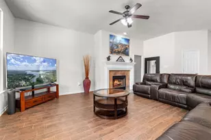 20704 Windmill Ridge St, Pflugerville, TX 78660 - Photo 8