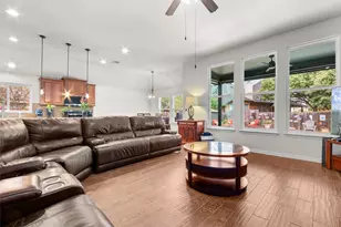 20704 Windmill Ridge St, Pflugerville, TX 78660 - Photo 6