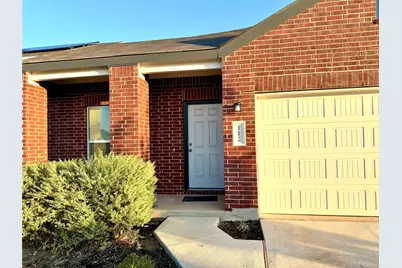 112 The Bad Way, Jarrell, TX 76537 - Photo 2
