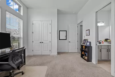 388 Washington Drive, Kyle, TX 78640 - Photo 8