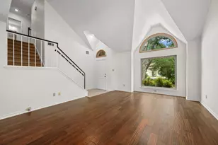 12810 NW Blackfoot Trail, Austin, TX 78729 - Photo 6