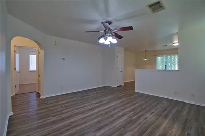 16418 Hamilton Point Circle, Manor, TX 78653 - Photo 4