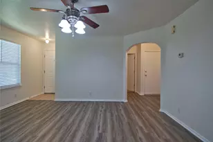 16418 Hamilton Point Cir, Manor, TX 78653 - Photo 6