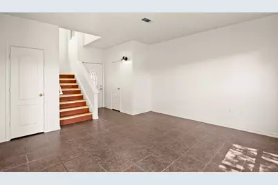 7312 E Ben White Boulevard #16, Austin, TX 78741 - Photo 8