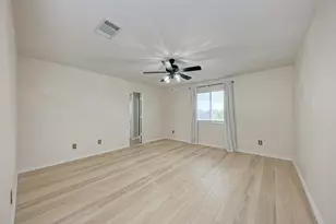 115 Camellia Dr, Hutto, TX 78634 - Photo 22