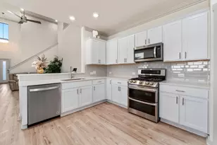 7709 Jacobean WY, Austin, TX 78724 - Photo 6