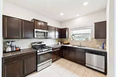 3905 Alpine Autumn Drive, Austin, TX 78744 - Photo 4