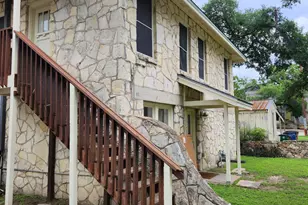 206 E 34th St, Austin, TX 78705 - Photo 12