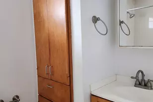 206 E 34th St, Austin, TX 78705 - Photo 10