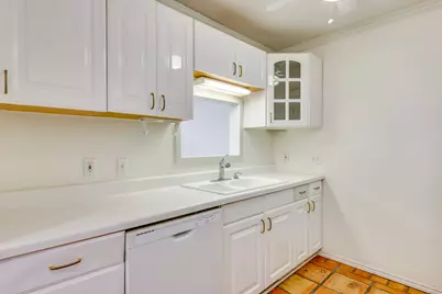 910 Duncan Lane #50, Austin, TX 78705 - Photo 8