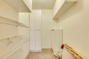 910 Duncan Ln, Austin, TX 78705 - Photo 22
