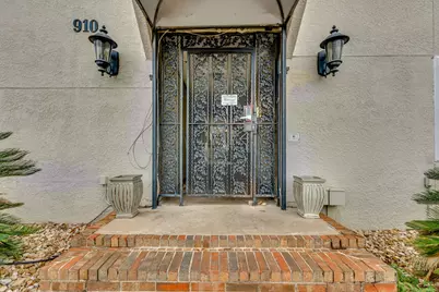 910 Duncan Lane #50, Austin, TX 78705 - Photo 2