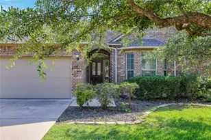1401 Harvest Bend Ln, Cedar Park, TX 78613 - Photo 2