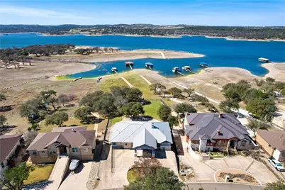 610 Deckhouse Drive, Point Venture, TX 78645 - Photo 2