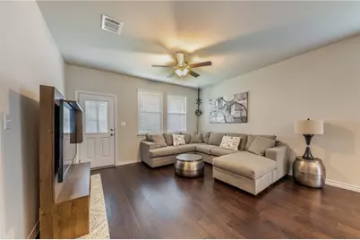 138 Silktassel Way, Buda, TX 78610 - Photo 8