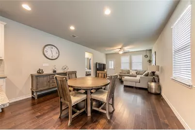 138 Silktassel Way, Buda, TX 78610 - Photo 6