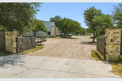 179 S Canyonwood Drive, Dripping Springs, TX 78620 - Photo 22