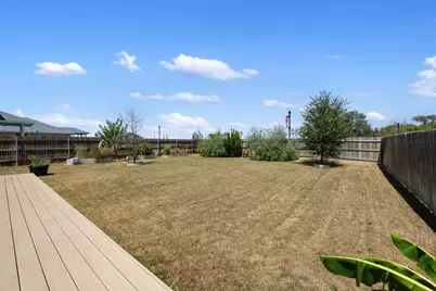 104 Cates Cove, Elgin, TX 78621 - Photo 28