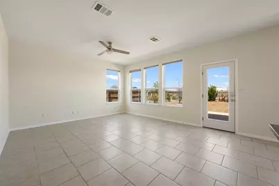 104 Cates Cove, Elgin, TX 78621 - Photo 16