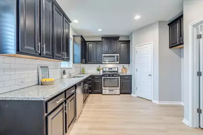 10317 Laurie Lane, Austin, TX 78747 - Photo 4