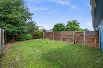 8800 Slater Drive, Austin, TX 78747 - Photo 28