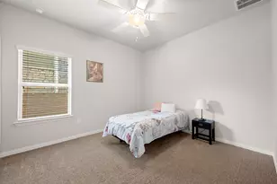 8800 Slater Dr, Austin, TX 78747 - Photo 26