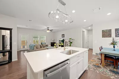 8800 Slater Drive, Austin, TX 78747 - Photo 10