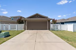408 Craters of the Moon Blvd, Pflugerville, TX 78660 - Photo 28