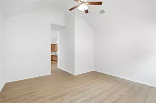 15121 Peach Rise Dr, Manor, TX 78653 - Photo 10