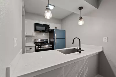 1220 W Anderson Lane #108, Austin, TX 78757 - Photo 2