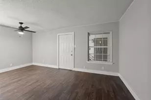 1220 W Anderson Ln., Austin, TX 78757 - Photo 4