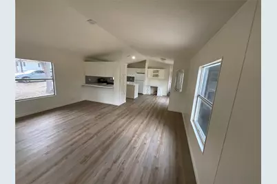 204 Overhill, Bastrop, TX 78602 - Photo 6