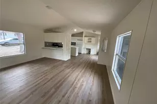 204 Overhill, Bastrop, TX 78602 - Photo 6