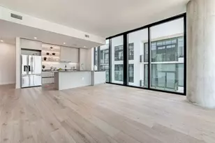 610 Davis St, Austin, TX 78701 - Photo 4