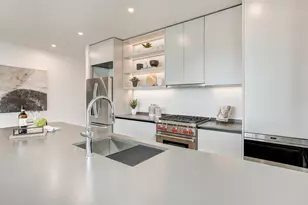 610 Davis St, Austin, TX 78701 - Photo 8