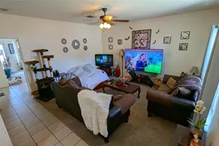 7517 Lazy Creek Dr, Austin, TX 78724 - Photo 2