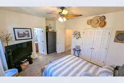 7517 Lazy Creek Drive, Austin, TX 78724 - Photo 12