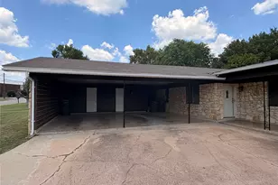 7406 Southgate Ln, Austin, TX 78744 - Photo 2