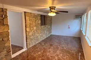 7406 Southgate Ln, Austin, TX 78744 - Photo 20