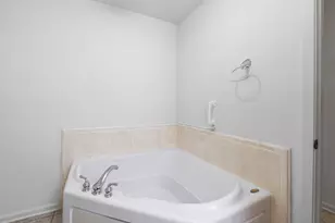 6201 Oakclaire Dr, Austin, TX 78735 - Photo 18