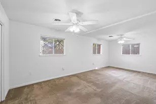 6201 Oakclaire Dr, Austin, TX 78735 - Photo 14