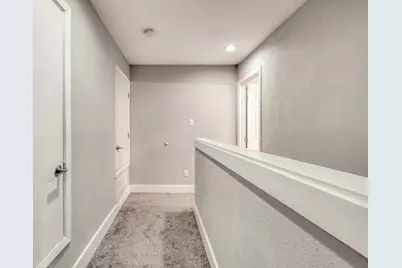 935 La Posada Drive #212, Austin, TX 78752 - Photo 14