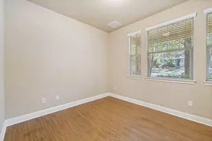 2420 Amur Dr, Austin, TX 78745 - Photo 32