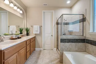 2420 Amur Drive, Austin, TX 78745 - Photo 8