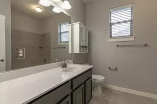 2001 Faro Dr, Austin, TX 78741 - Photo 24
