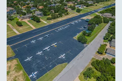 415 Dasher Drive, Lakeway, TX 78734 - Photo 32